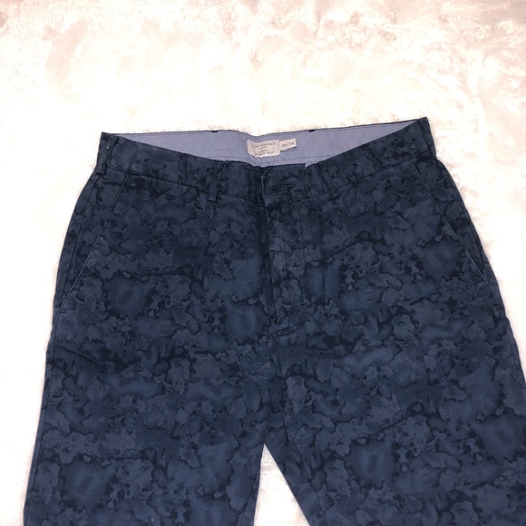 Club Monaco pants - Picture 6 of 8